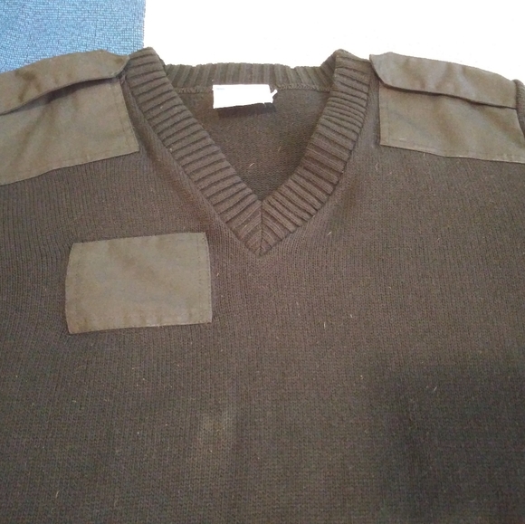 Vintage Commando Military V-Neck Sweater - Picture 13 of 14